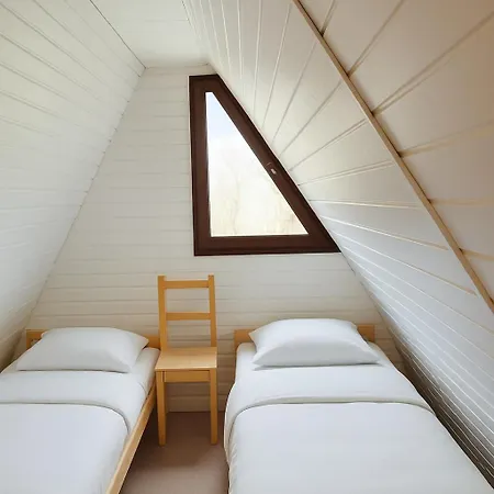 A-frame Punthuisje Vargheim * Bullange